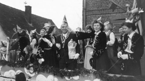 Umzug durch Nackenheim 1952